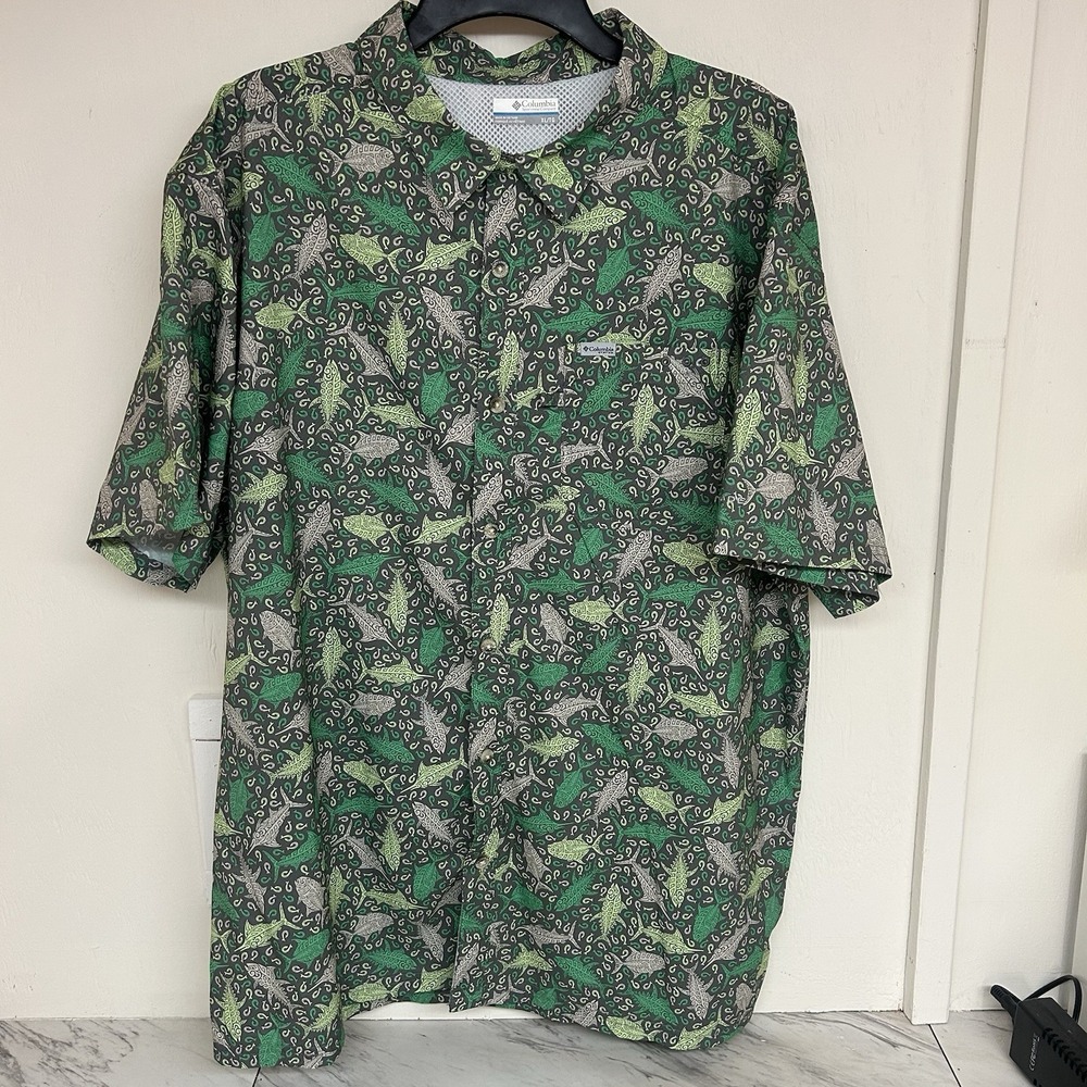 Columbia Shirt Mens XL Fishing PFG Swordfish Hawaiian Lightweight Breathable